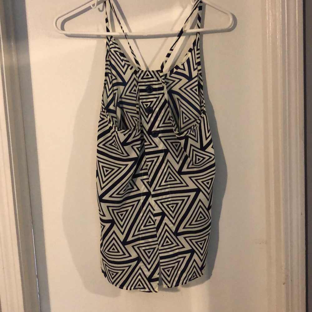 Tank top! - Picture 2 of 4